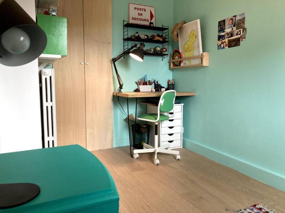 Appartement Cosy Dans Le 9E Paříž Exteriér fotografie